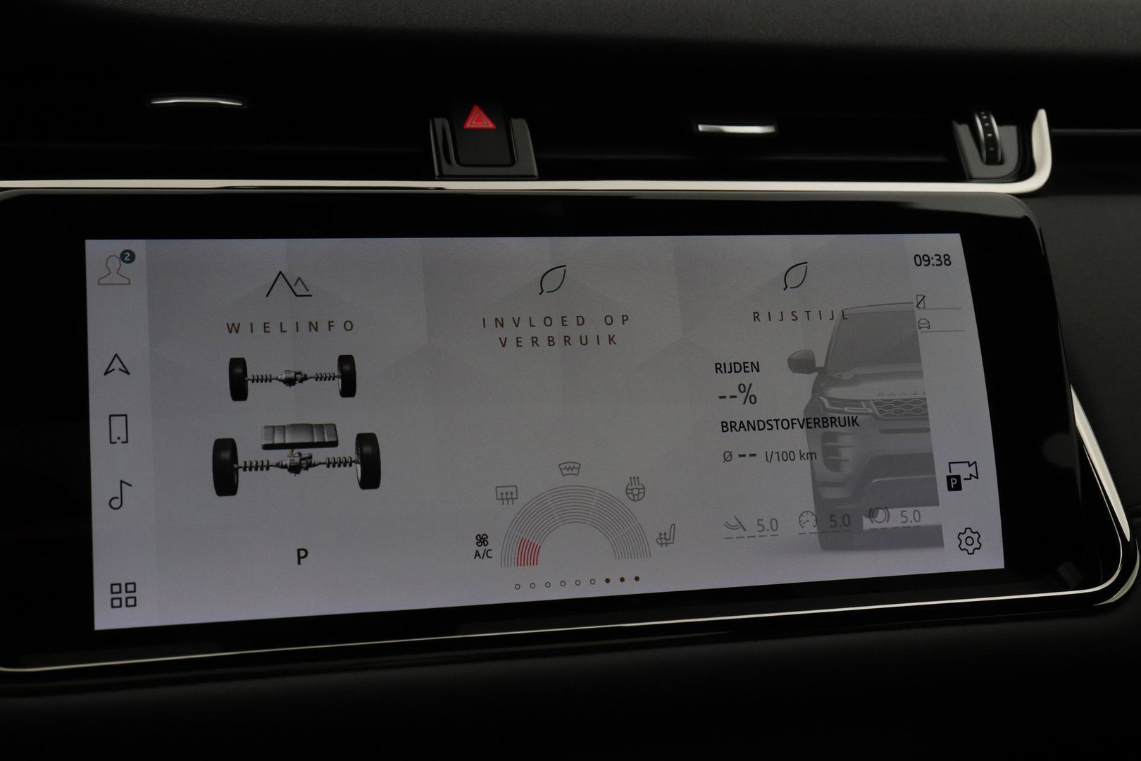 Land Rover Range Rover Evoque 1.5 P300e AWD R-Dynamic SE | Panoramadak | Trekhaak | Stuurverwarming | Meridian