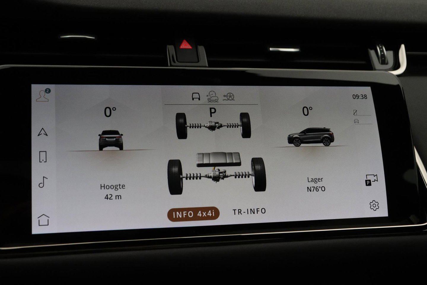 Land Rover Range Rover Evoque 1.5 P300e AWD R-Dynamic SE | Panoramadak | Trekhaak | Stuurverwarming | Meridian