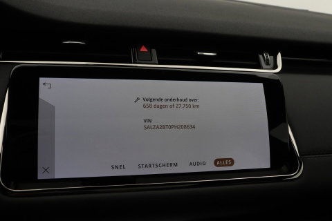Land Rover Range Rover Evoque 1.5 P300e AWD R-Dynamic SE | Panoramadak | Trekhaak | Stuurverwarming | Meridian