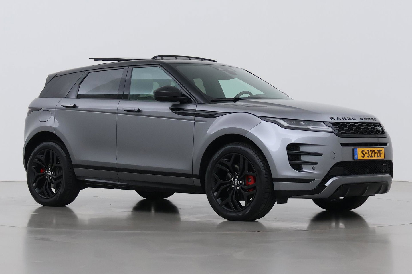 Land Rover Range Rover Evoque 1.5 P300e AWD R-Dynamic SE | Panoramadak | Trekhaak | Stuurverwarming | Meridian