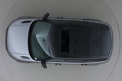 Land Rover Range Rover Evoque 1.5 P300e AWD R-Dynamic SE | Panoramadak | Trekhaak | Stuurverwarming | Meridian