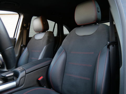 Mercedes-Benz EQA 67kWh AMG/ AMBIENT LIGHTING/ BLINDSPOT/ ELEKT. KLEP/ SOH 97%