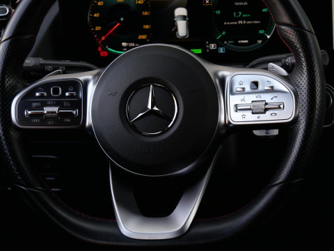 Mercedes-Benz EQA 67kWh AMG/ AMBIENT LIGHTING/ BLINDSPOT/ ELEKT. KLEP/ SOH 97%