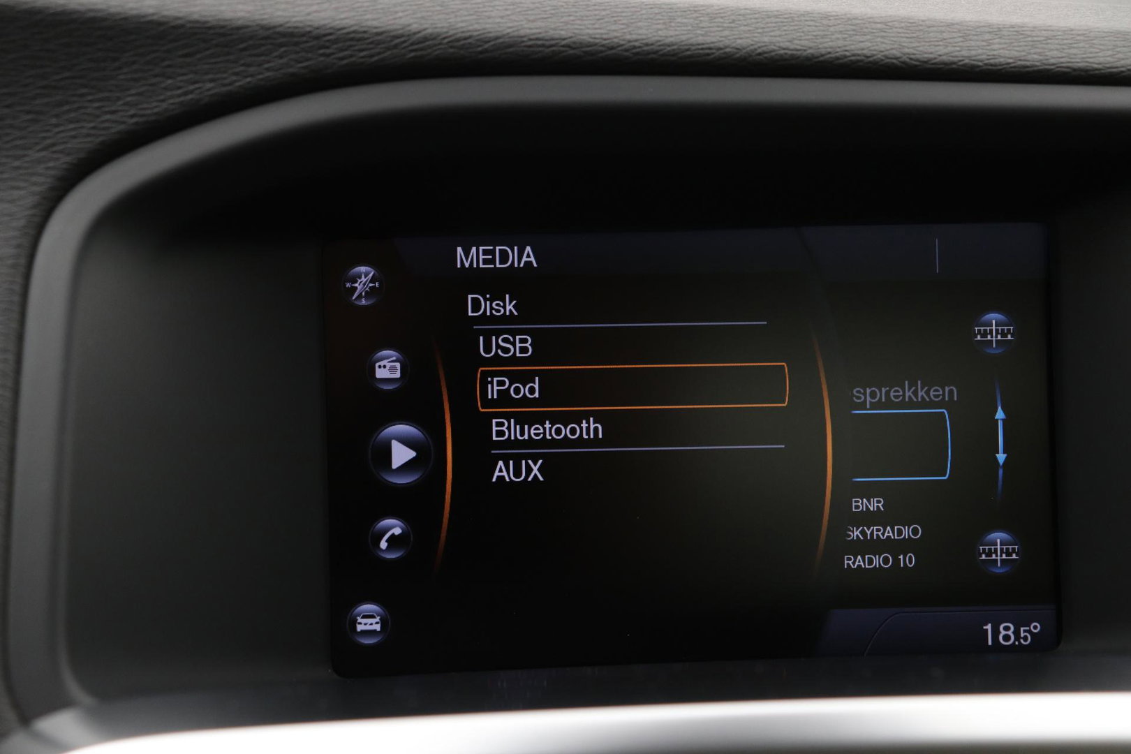 Volvo S60 1.6 T3 Momentum | Trekhaak | Cruise Control | Leder | Navigatie | PDC Voor+Achter | Climate Control | LED