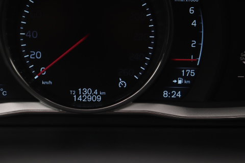 Volvo S60 1.6 T3 Momentum | Trekhaak | Cruise Control | Leder | Navigatie | PDC Voor+Achter | Climate Control | LED