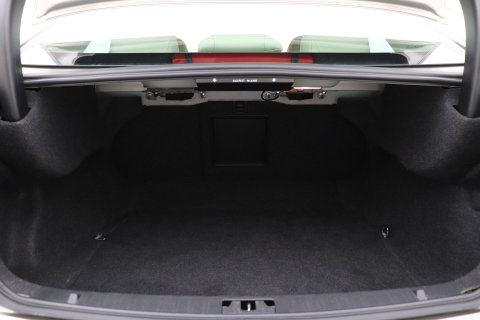 Volvo S60 1.6 T3 Momentum | Trekhaak | Cruise Control | Leder | Navigatie | PDC Voor+Achter | Climate Control | LED