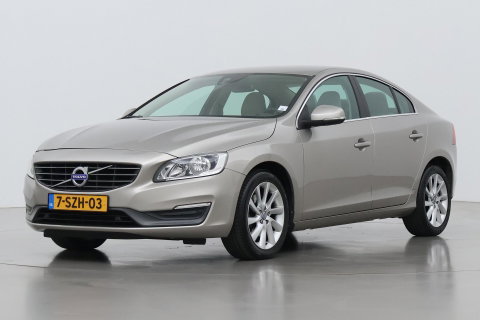 Volvo S60 1.6 T3 Momentum | Trekhaak | Cruise Control | Leder | Navigatie | PDC Voor+Achter | Climate Control | LED