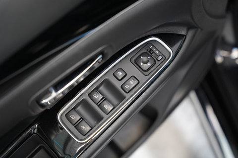 Mitsubishi Outlander 2.4 PHEV Intense+ Opendak Trekhaak