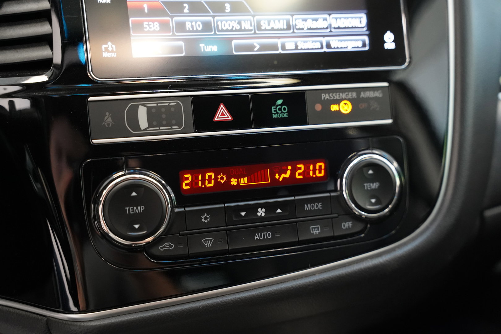 Mitsubishi Outlander 2.4 PHEV Intense+ Opendak Trekhaak