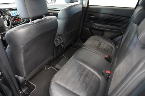 Mitsubishi Outlander 2.4 PHEV Intense+ Opendak Trekhaak