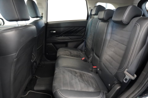 Mitsubishi Outlander 2.4 PHEV Intense+ Opendak Trekhaak