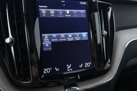 Volvo XC60 T8 Twin Engine Inscription | Luchtvering | Bowers&Wilkins | Panoramadak | Stoelventilatie | Trekhaak | 360° Camera
