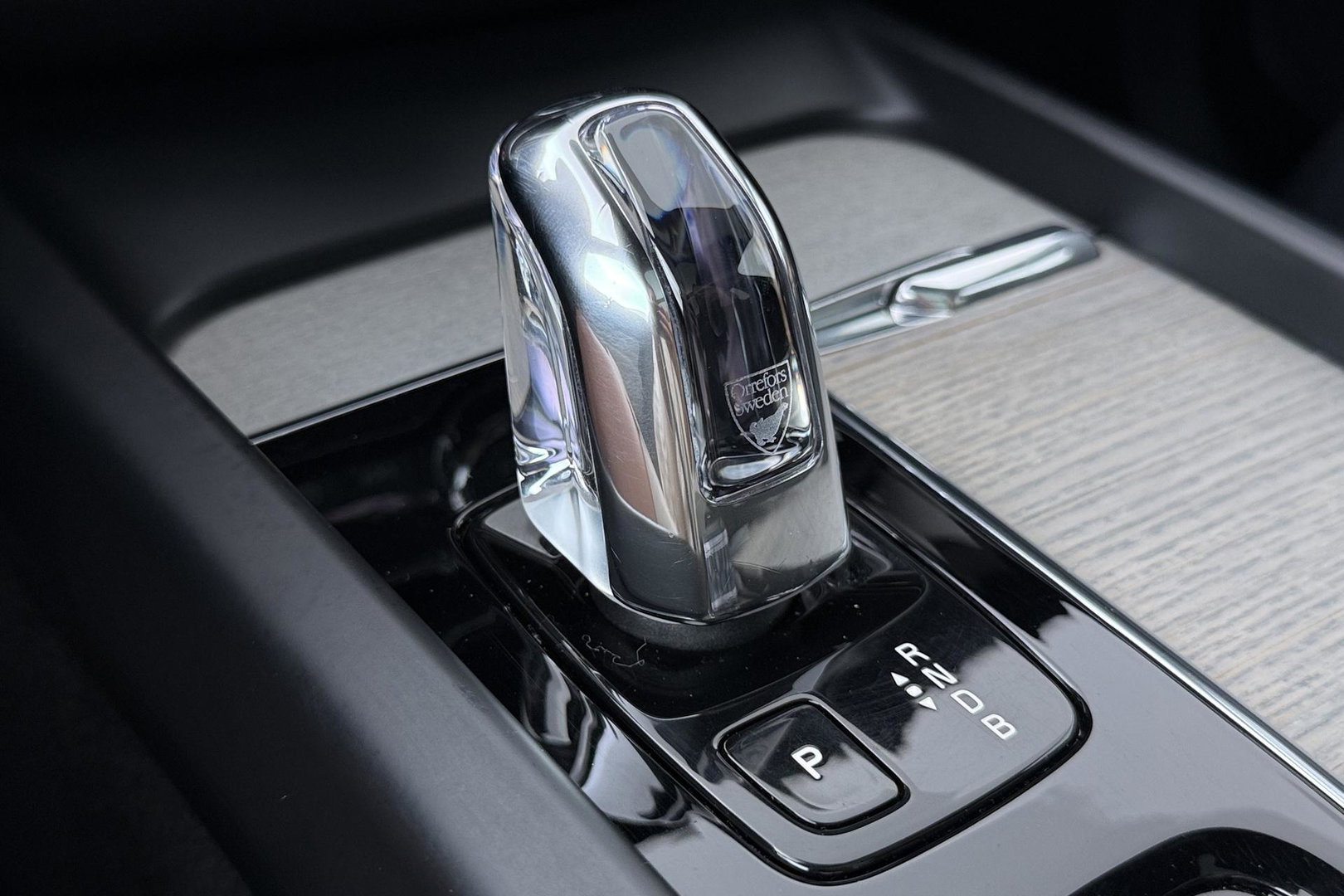 Volvo XC60 T8 Twin Engine Inscription | Luchtvering | Bowers&Wilkins | Panoramadak | Stoelventilatie | Trekhaak | 360° Camera