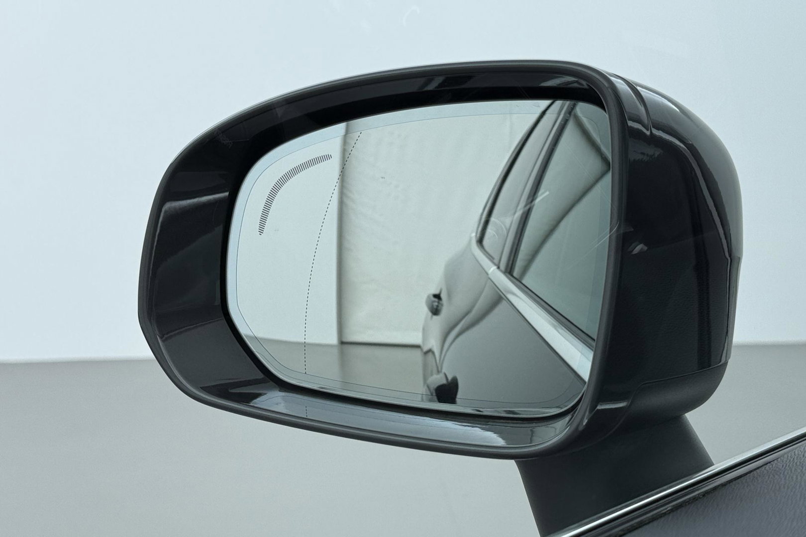 Volvo XC60 T8 Twin Engine Inscription | Luchtvering | Bowers&Wilkins | Panoramadak | Stoelventilatie | Trekhaak | 360° Camera