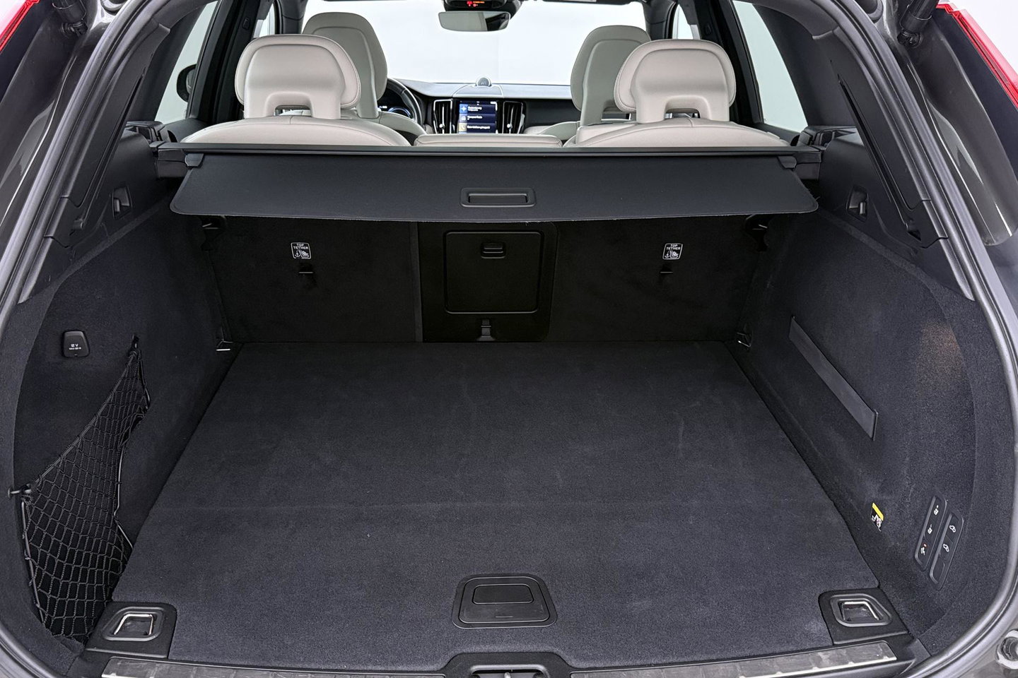 Volvo XC60 T8 Twin Engine Inscription | Luchtvering | Bowers&Wilkins | Panoramadak | Stoelventilatie | Trekhaak | 360° Camera
