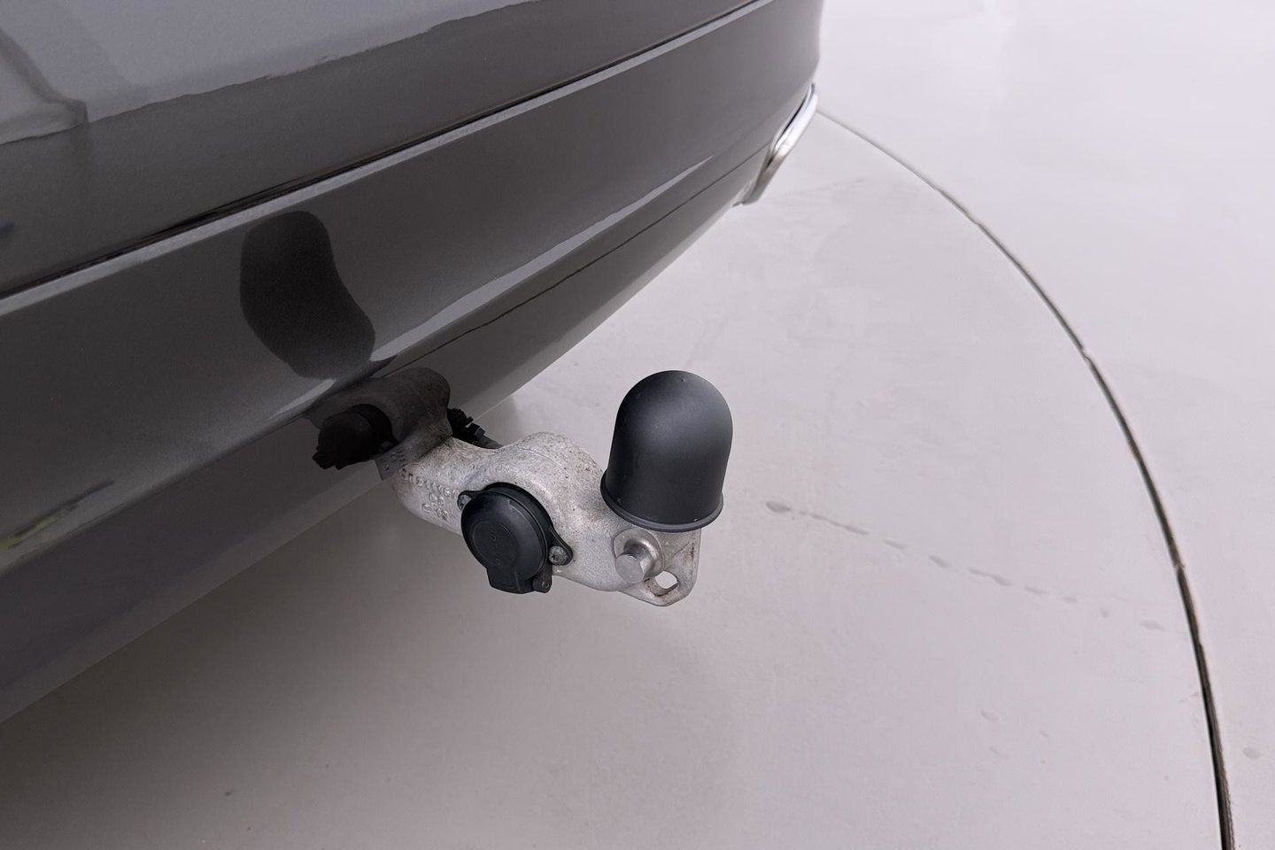 Volvo XC60 T8 Twin Engine Inscription | Luchtvering | Bowers&Wilkins | Panoramadak | Stoelventilatie | Trekhaak | 360° Camera