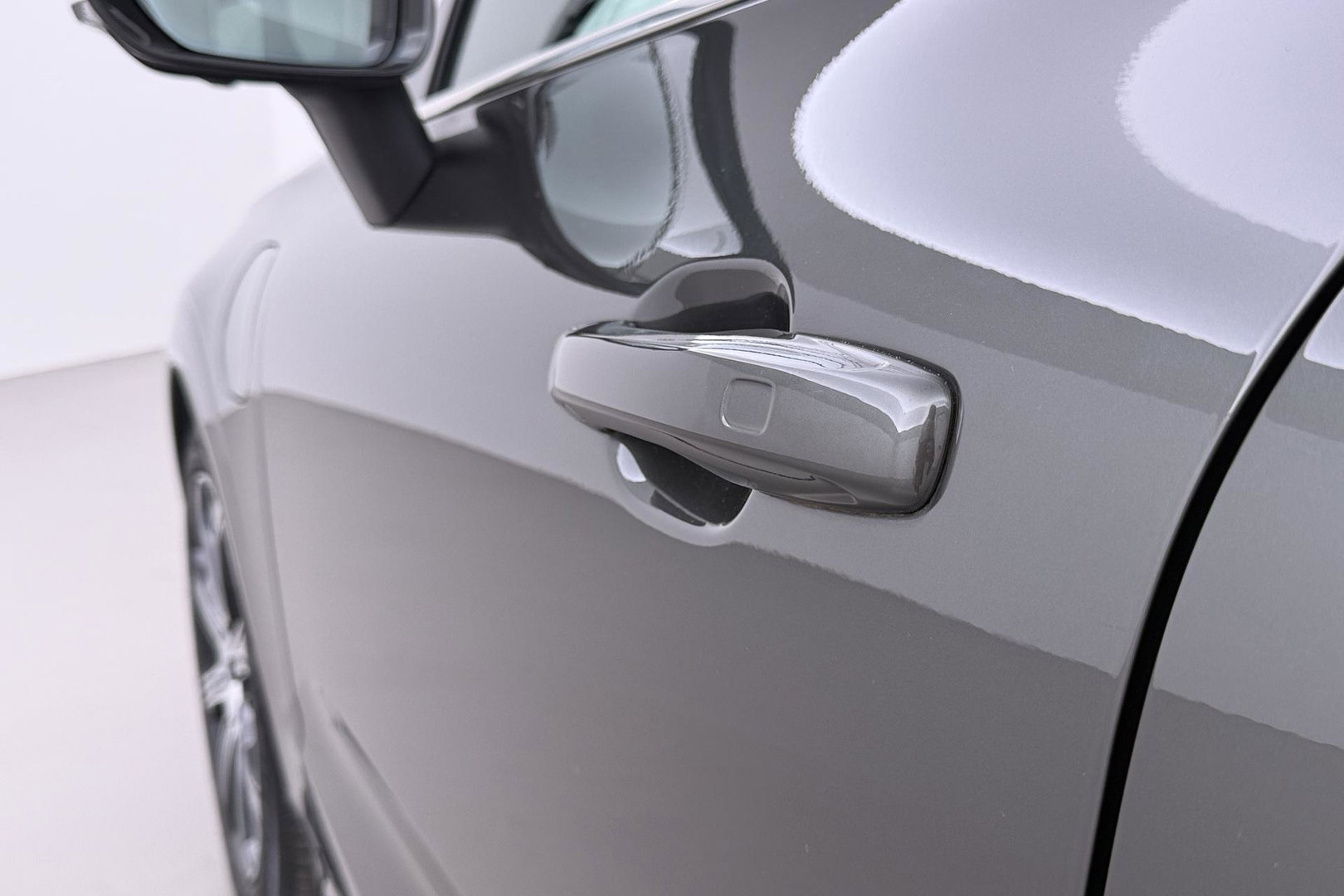 Volvo XC60 T8 Twin Engine Inscription | Luchtvering | Bowers&Wilkins | Panoramadak | Stoelventilatie | Trekhaak | 360° Camera