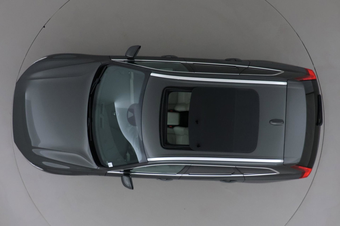 Volvo XC60 T8 Twin Engine Inscription | Luchtvering | Bowers&Wilkins | Panoramadak | Stoelventilatie | Trekhaak | 360° Camera