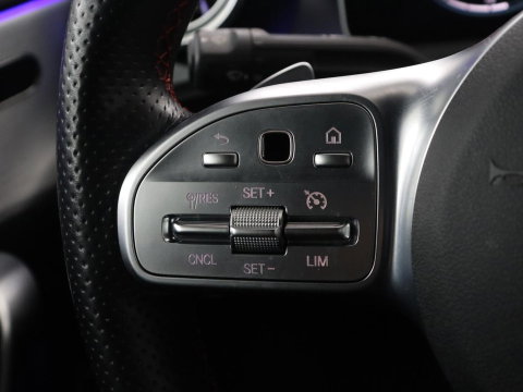 Mercedes-Benz A-Klasse 180 Business Solution AMG