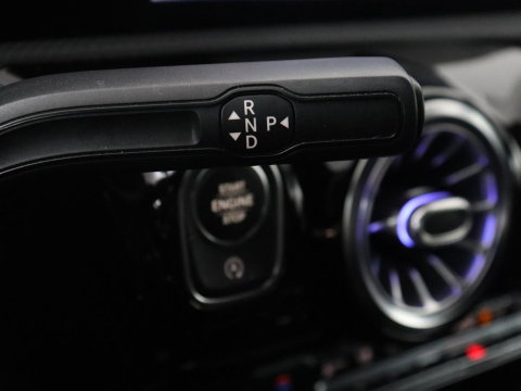 Mercedes-Benz A-Klasse 180 Business Solution AMG