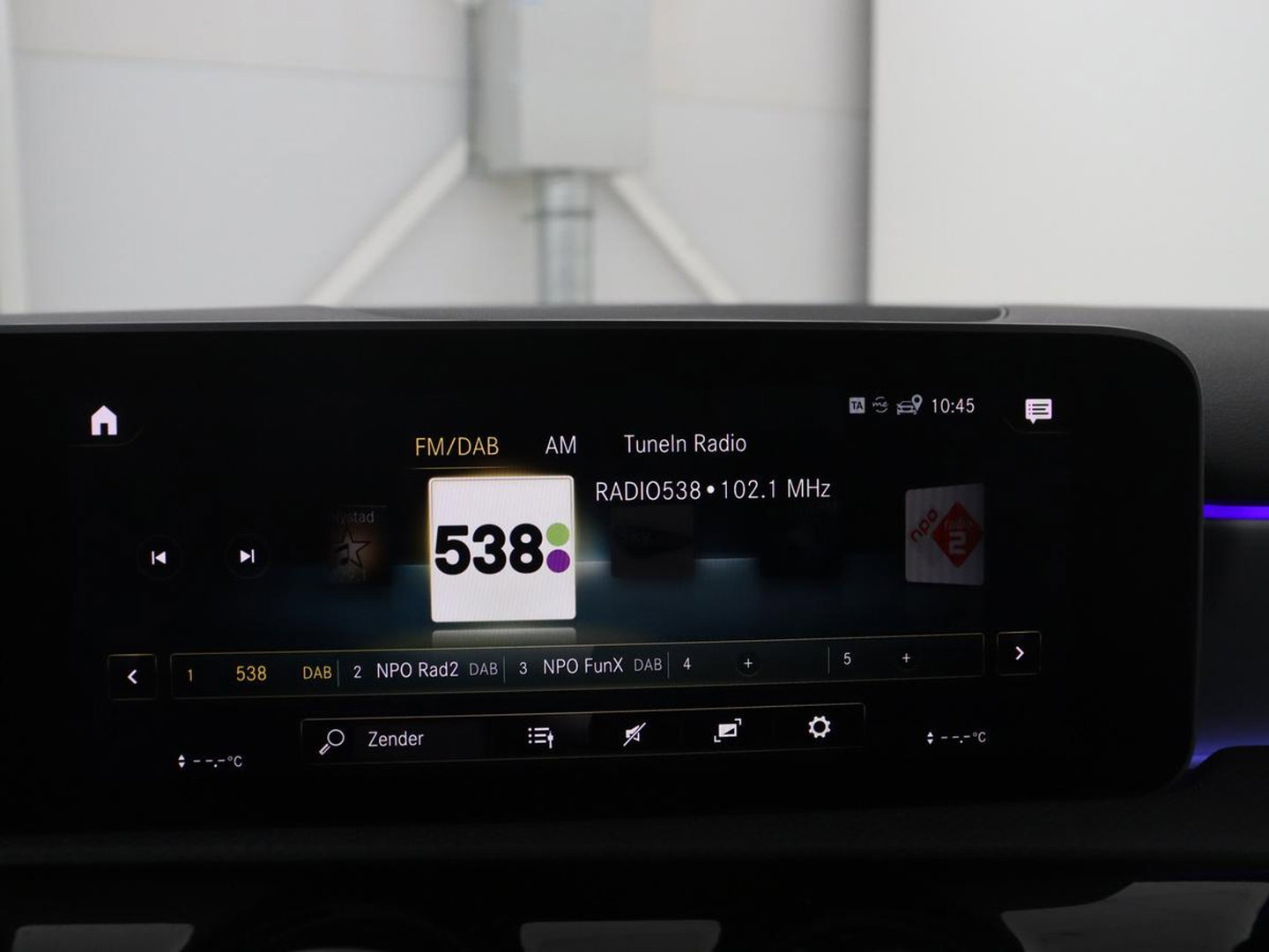 Mercedes-Benz A-Klasse 180 Business Solution AMG