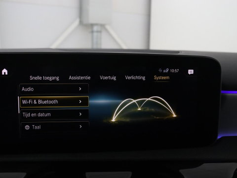 Mercedes-Benz A-Klasse 180 Business Solution AMG