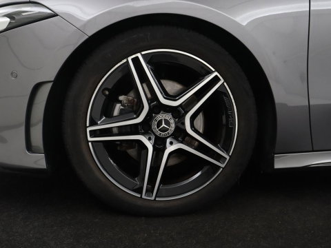 Mercedes-Benz A-Klasse 180 Business Solution AMG