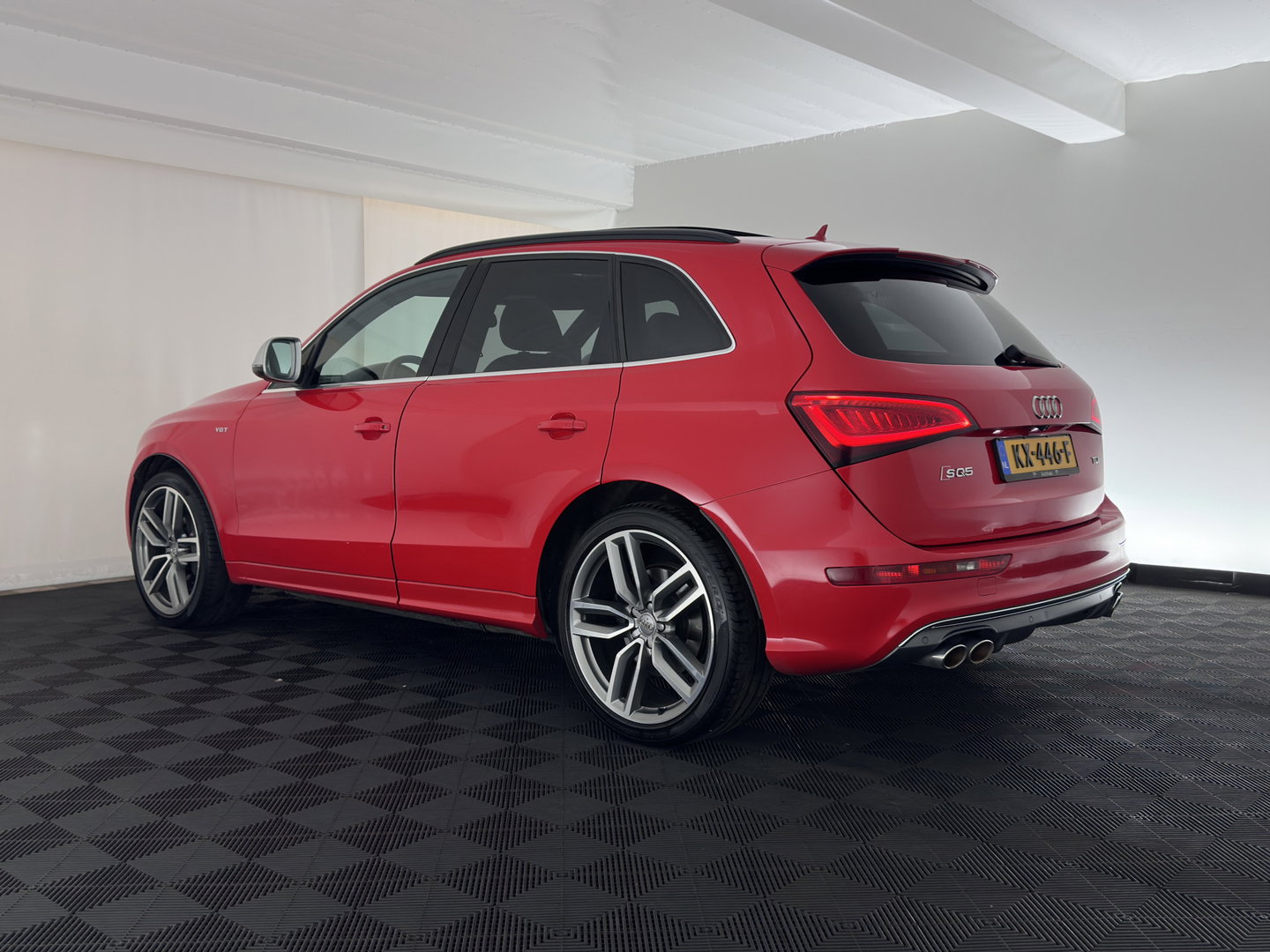 Audi SQ5 3.0 TDI quattro Pro Line Aut. *PANO | LEATHER-ALCANTARA | XENON | ADAPTIVE-CRUISE | HEATED-SPORTSEATS | CAMERA | NAVI-FULLMAP | PRIVACY-GLASS | SHIFTPADDLES | TOWBAR | 21''ALU*