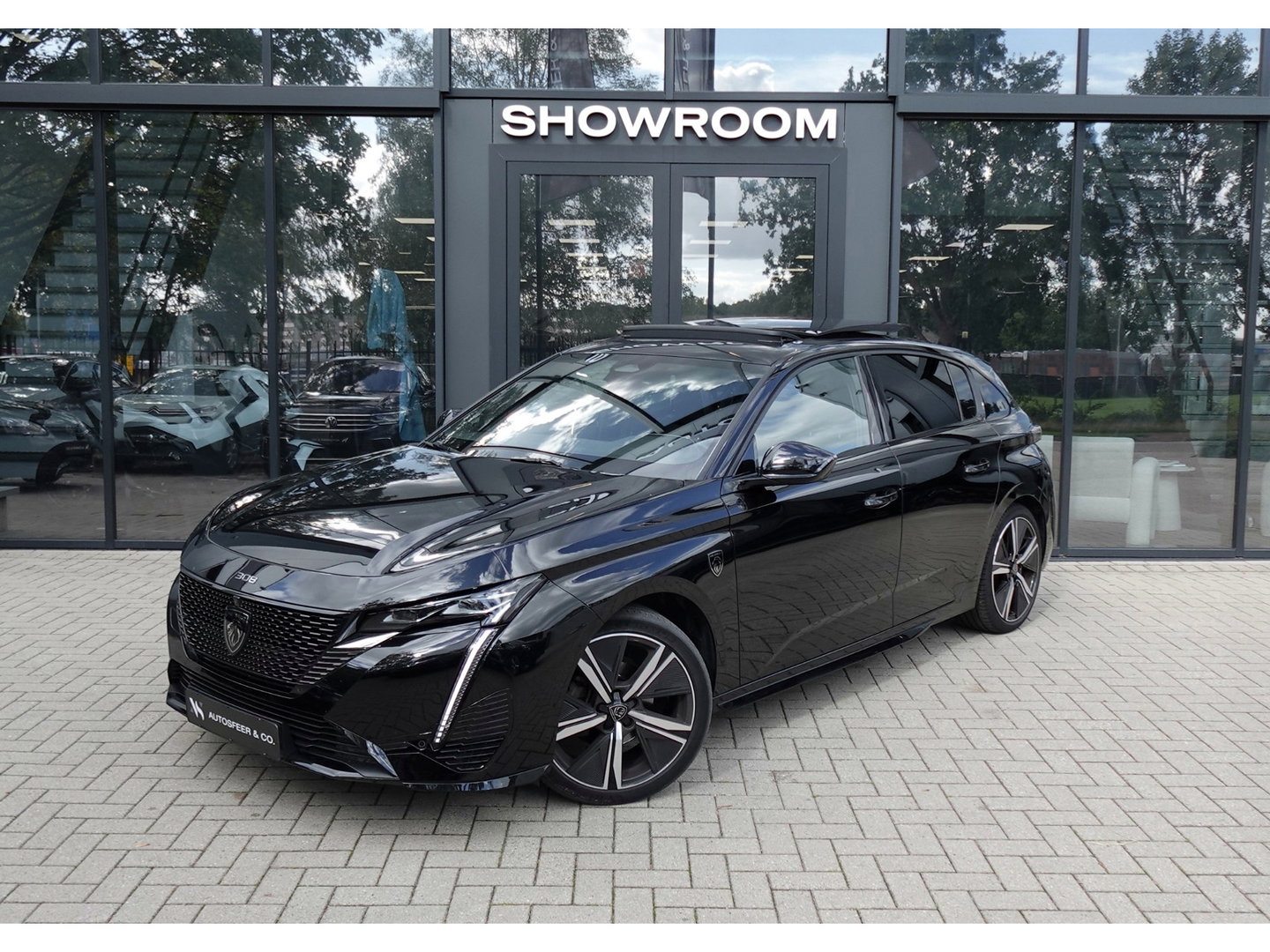 Peugeot 308 1.2 PureTech GT PANO 360 MATRIX