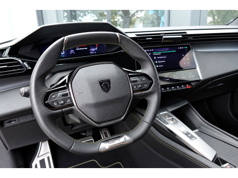 Peugeot 308 1.2 PureTech GT PANO 360 MATRIX