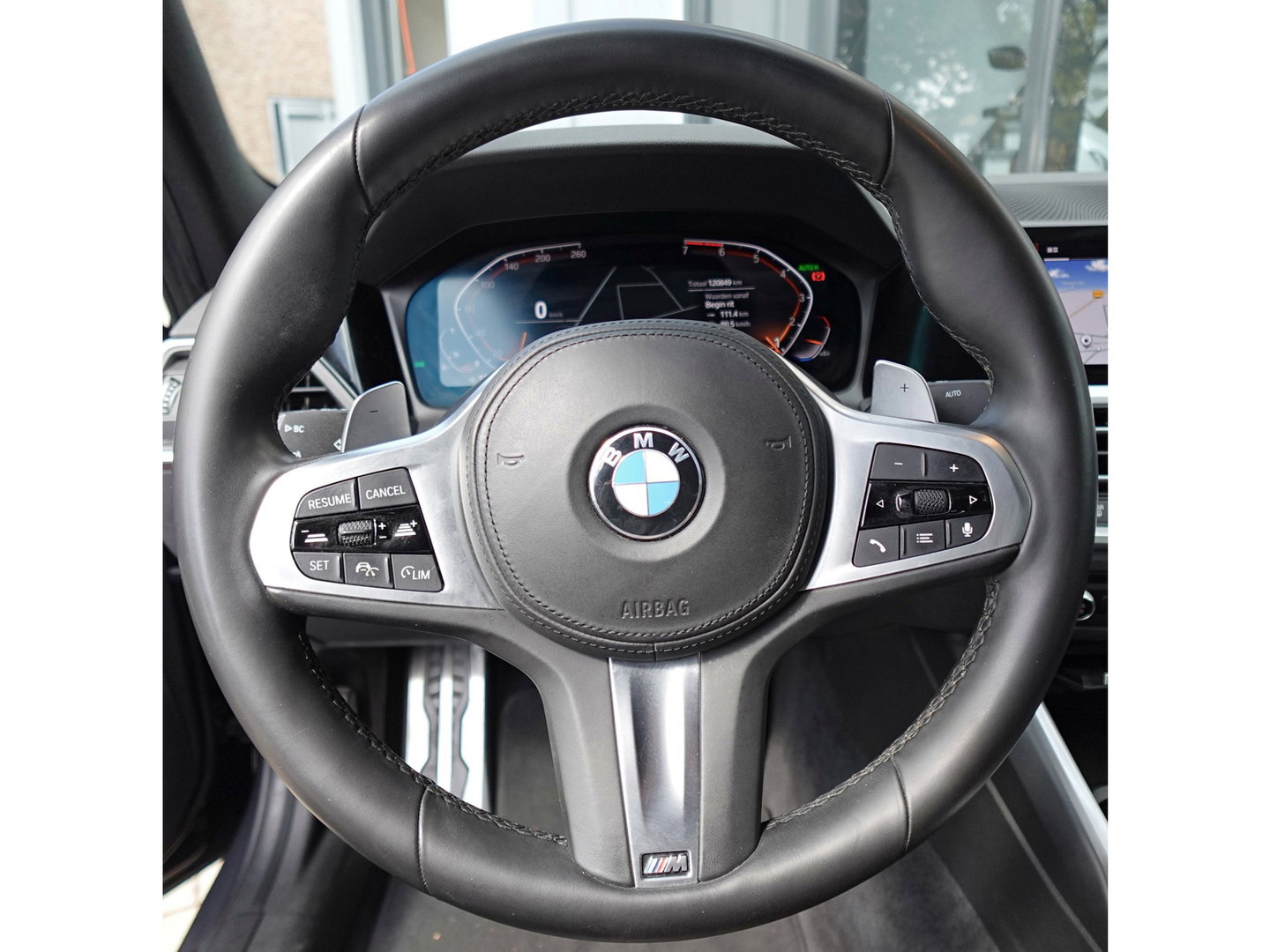 BMW 3-serie 320i High Executive PANO H&K LEDER