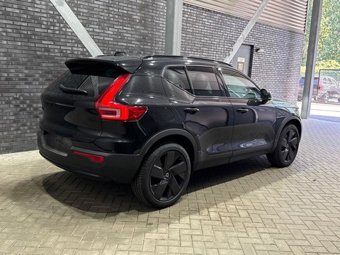 Volvo XC40 2.0 B3 Plus Black Edition | Harman/Kardon | BLIS | 360° Camera | Pilot Assist | Stoel+Stuurverwarming | Memory | ACC | 20 Inch