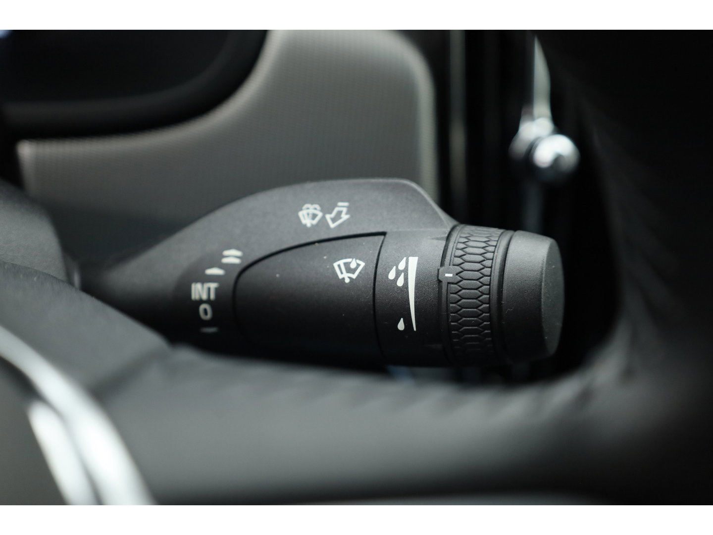 Volvo S90 2.0 T8 AWD Inscription | Luchtvering | Head-up | Trekhaak | Ventilatiestoelen | Camera |