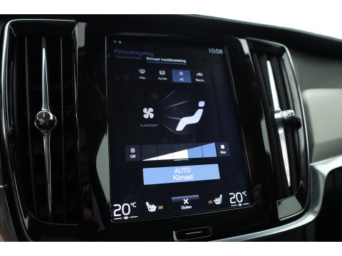 Volvo S90 2.0 T8 AWD Inscription | Luchtvering | Head-up | Trekhaak | Ventilatiestoelen | Camera |