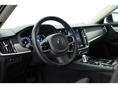 Volvo S90 2.0 T8 AWD Inscription | Luchtvering | Head-up | Trekhaak | Ventilatiestoelen | Camera |