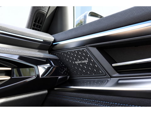 Renault Austral 1.2 E-Tech full hybrid 200 Evolution PANO HUD CAM