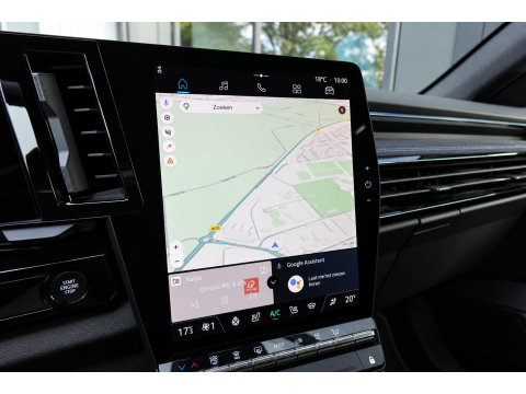 Renault Austral 1.2 E-Tech full hybrid 200 Evolution PANO HUD CAM