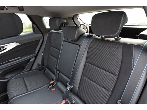 Renault Austral 1.2 E-Tech full hybrid 200 Evolution PANO HUD CAM