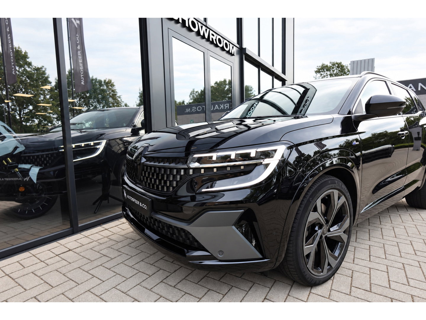 Renault Austral 1.2 E-Tech full hybrid 200 Evolution PANO HUD CAM