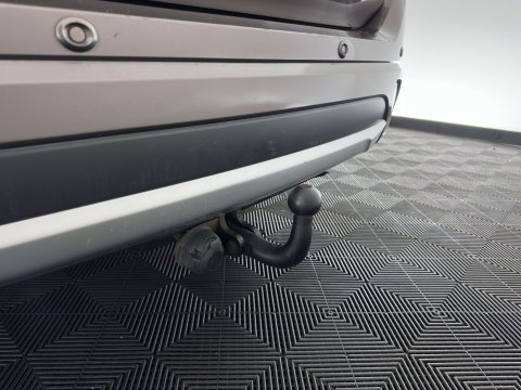 Mitsubishi Outlander 2.0 PHEV instyle+ Aut *PANO | LEATHER | FULL-LED | NAVI-FULLMAP | KEYLESS | TOPVIEW | HEATED-COMFORTSEATS | ECC | SHIFT-PADDLES | PDC | CRUISE | PRIVACY-GLASS | DAB | TOWBAR | 18''ALU*
