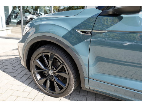 Volkswagen T-Roc 1.5 TSI R-Line Business+ PANO IQ.LIGHT ACC VOL