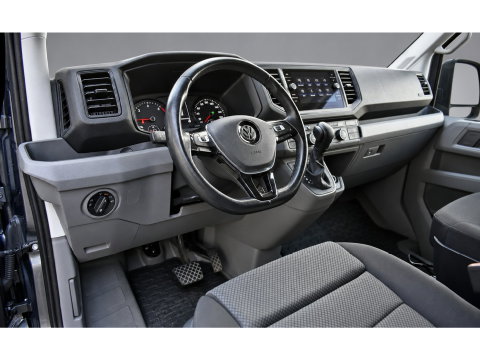 Volkswagen Crafter 35 2.0 TDI L3H2 PB Edition Adaptieve Cruise, Camera, Carplay, LED, Multimedia, 177pk, Automaat, Clima, Trekhaak, Uniek!