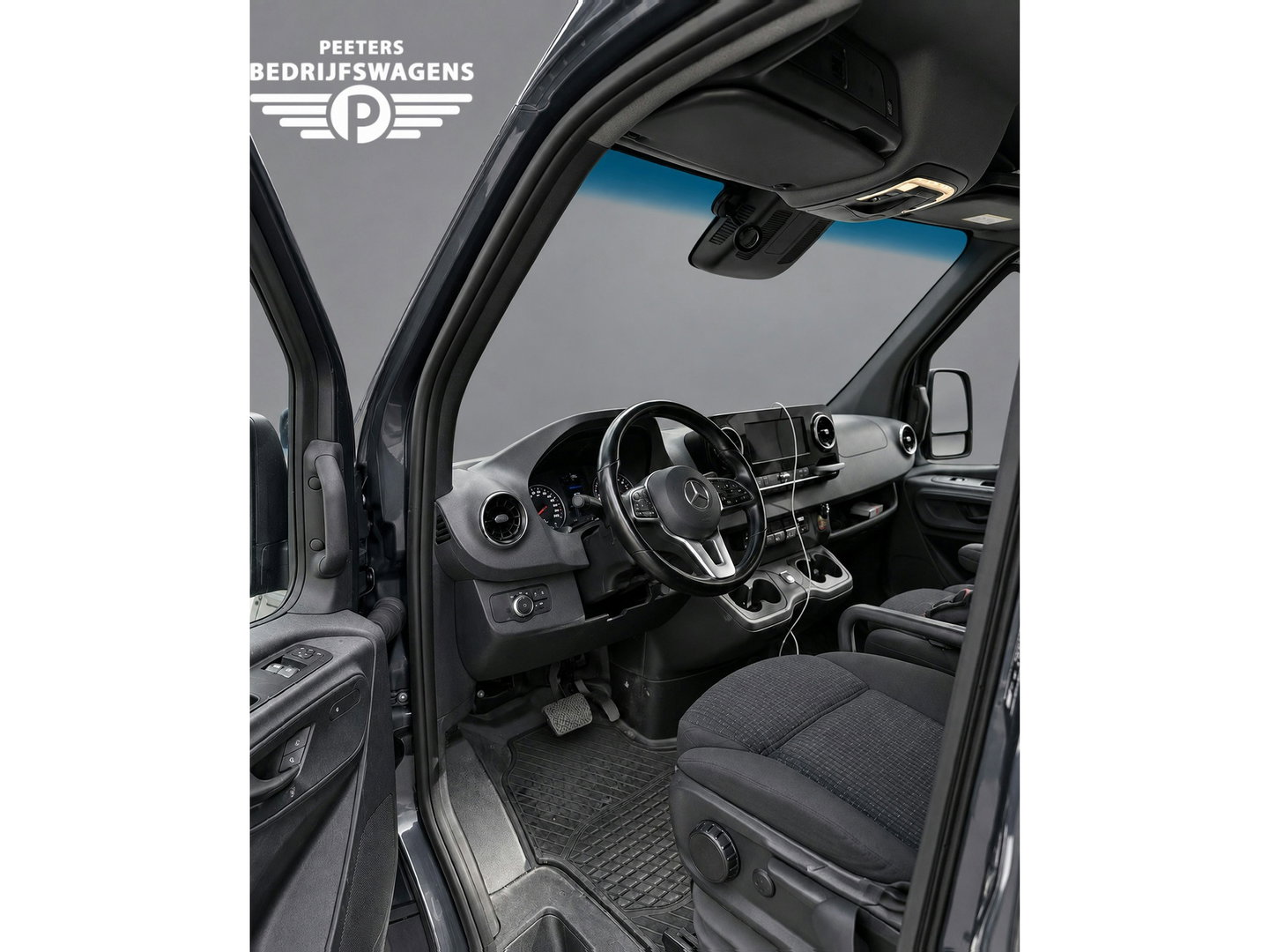 Mercedes-Benz Sprinter 319 1.9 CDI L2H2 RWD PB Edition Camera, Cruise, Carplay, LED, 10,5'' Mbux, Trekhaak, Automaat, Sensoren, Stoelverwarming, Uniek!
