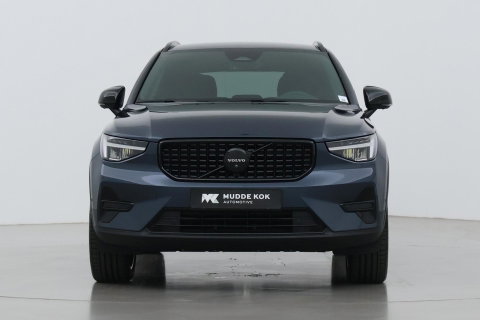 Volvo XC40 2.0 B3 Plus Black Edition | Harman/Kardon | BLIS | 360° Camera | Pilot Assist | Stoel+Stuurverwarming | Memory | ACC | 20 Inch