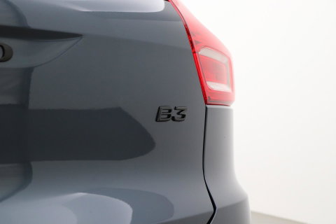 Volvo XC40 2.0 B3 Plus Black Edition | Harman/Kardon | BLIS | 360° Camera | Pilot Assist | Stoel+Stuurverwarming | Memory | ACC | 20 Inch