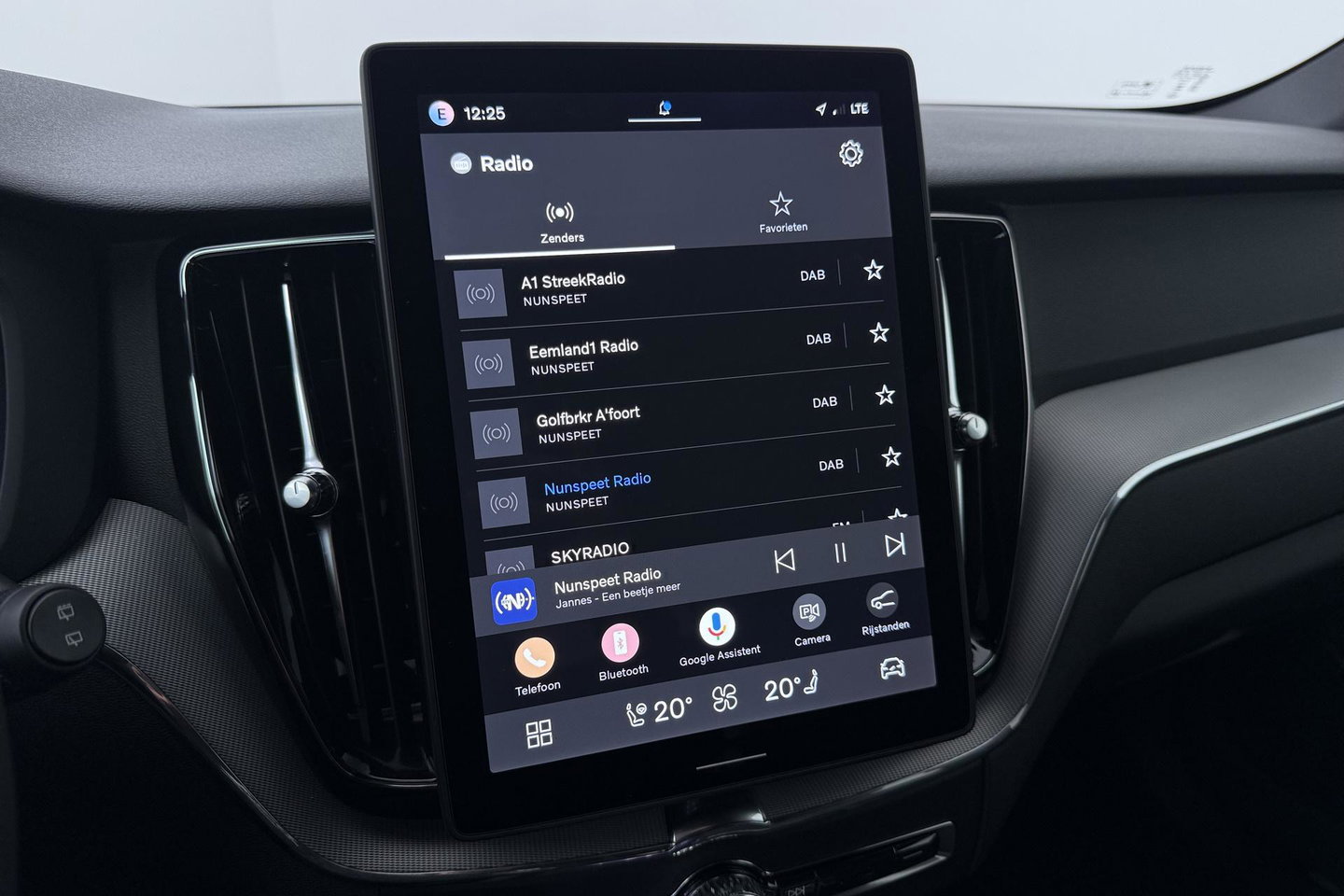 Volvo XC60 T8 Plus Black Edition | Harman/Kardon | Pilot Assist | 360° Camera | Stoel+Stuurverwarming | Keyless | 21 Inch