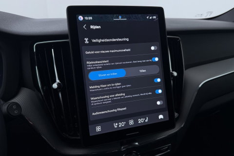 Volvo XC60 T8 Plus Black Edition | Harman/Kardon | Pilot Assist | 360° Camera | Stoel+Stuurverwarming | Keyless | 21 Inch