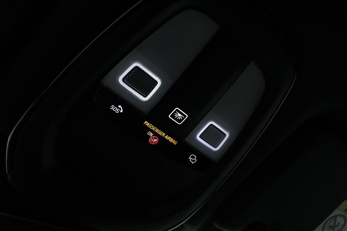 Volvo XC60 T8 Plus Black Edition | Harman/Kardon | Pilot Assist | 360° Camera | Stoel+Stuurverwarming | Keyless | 21 Inch