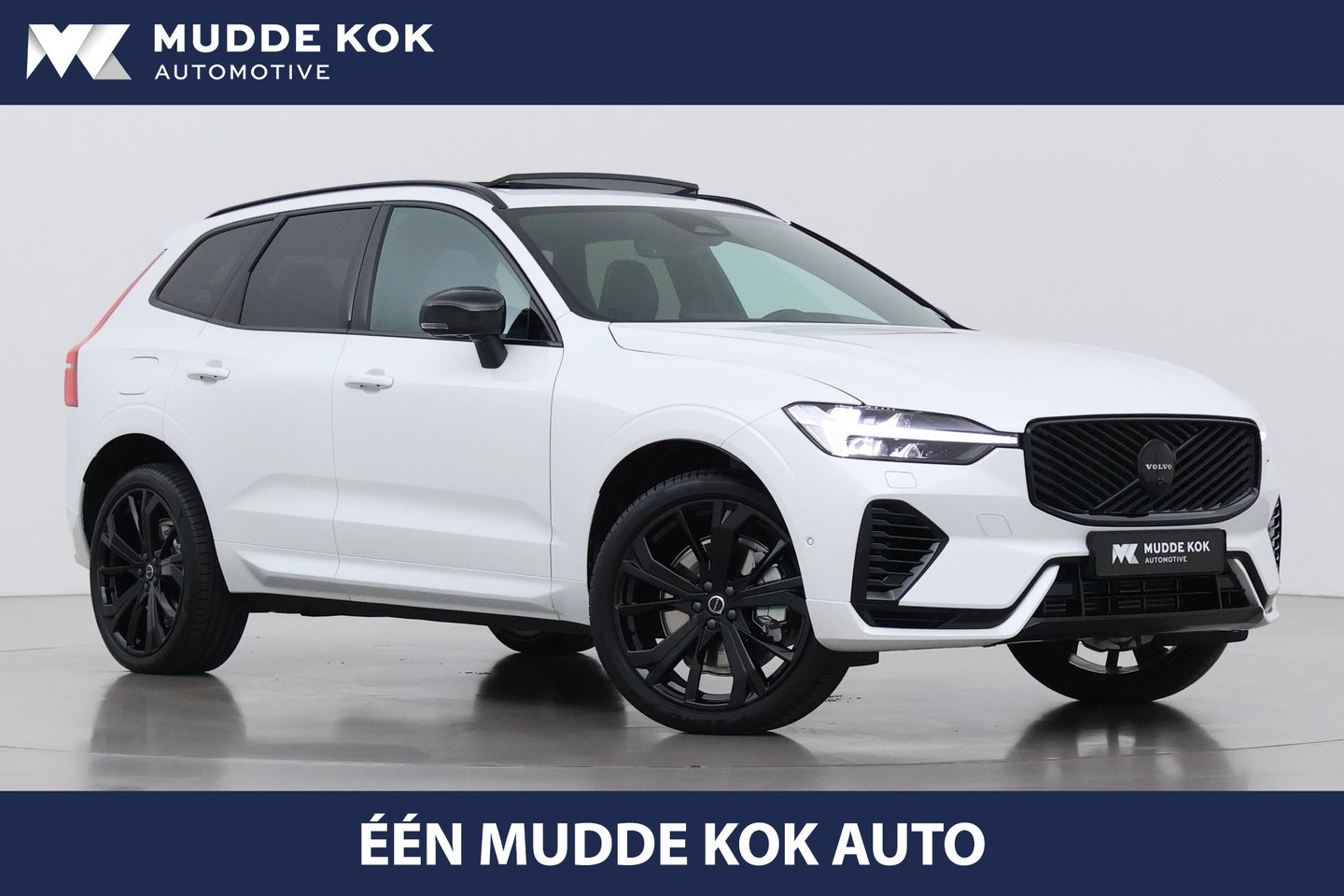 Volvo XC60 T6 Plus Black Edition | Harman/Kardon | Pilot Assist | Panoramadak | 360° Camera | Head-Up | Stoel+Stuurverwarming | 21 Inch