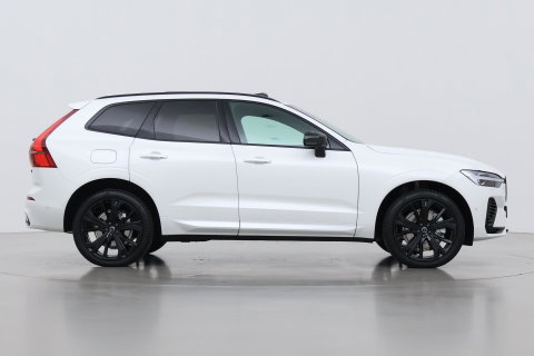 Volvo XC60 T6 Plus Black Edition | Harman/Kardon | Pilot Assist | Panoramadak | 360° Camera | Head-Up | Stoel+Stuurverwarming | 21 Inch